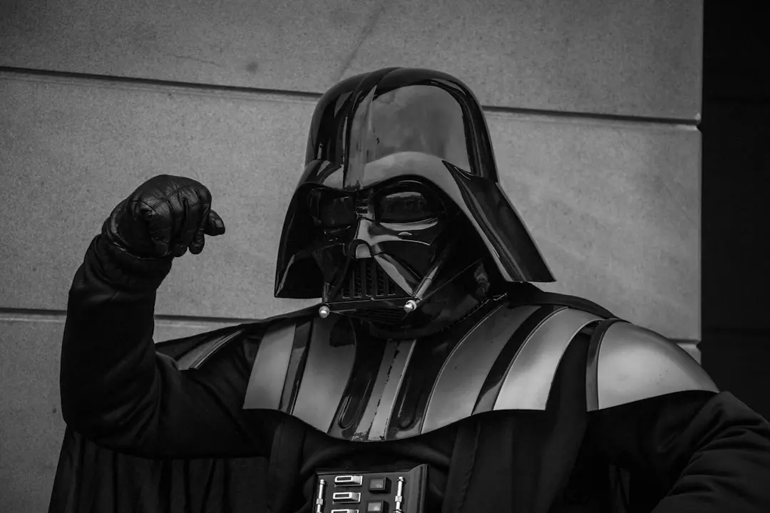 Darth Vader și Thanos se întâlnesc în noul cover de comic