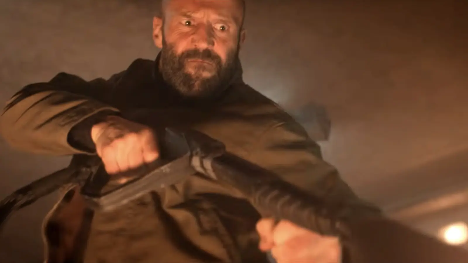 Jason Statham se întoarce în The Beekeeper 2: primul teaser a fost lansat